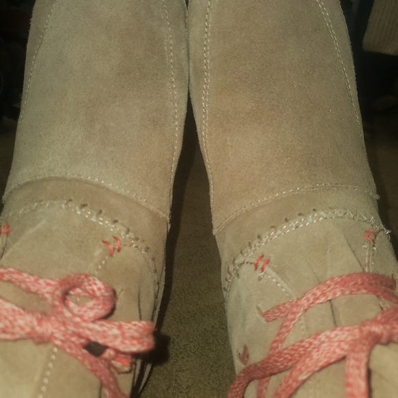 Woman boots - Picture 2 of 4